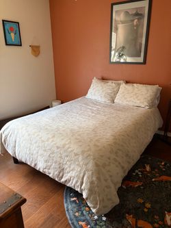 Full sized bed