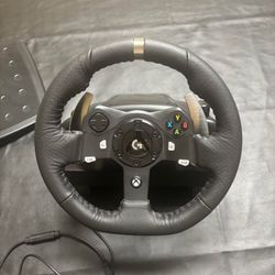 Logitech G29 Steering wheel and pedals