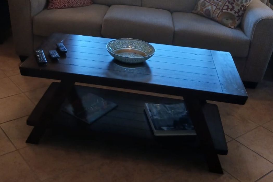 Coffee Table With Two Side Tables and TV table