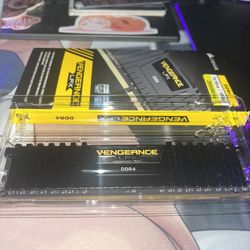 Vengeance LPX 16GB (1x16 2666 MHz c16) & (2x8 3000MHz c15)