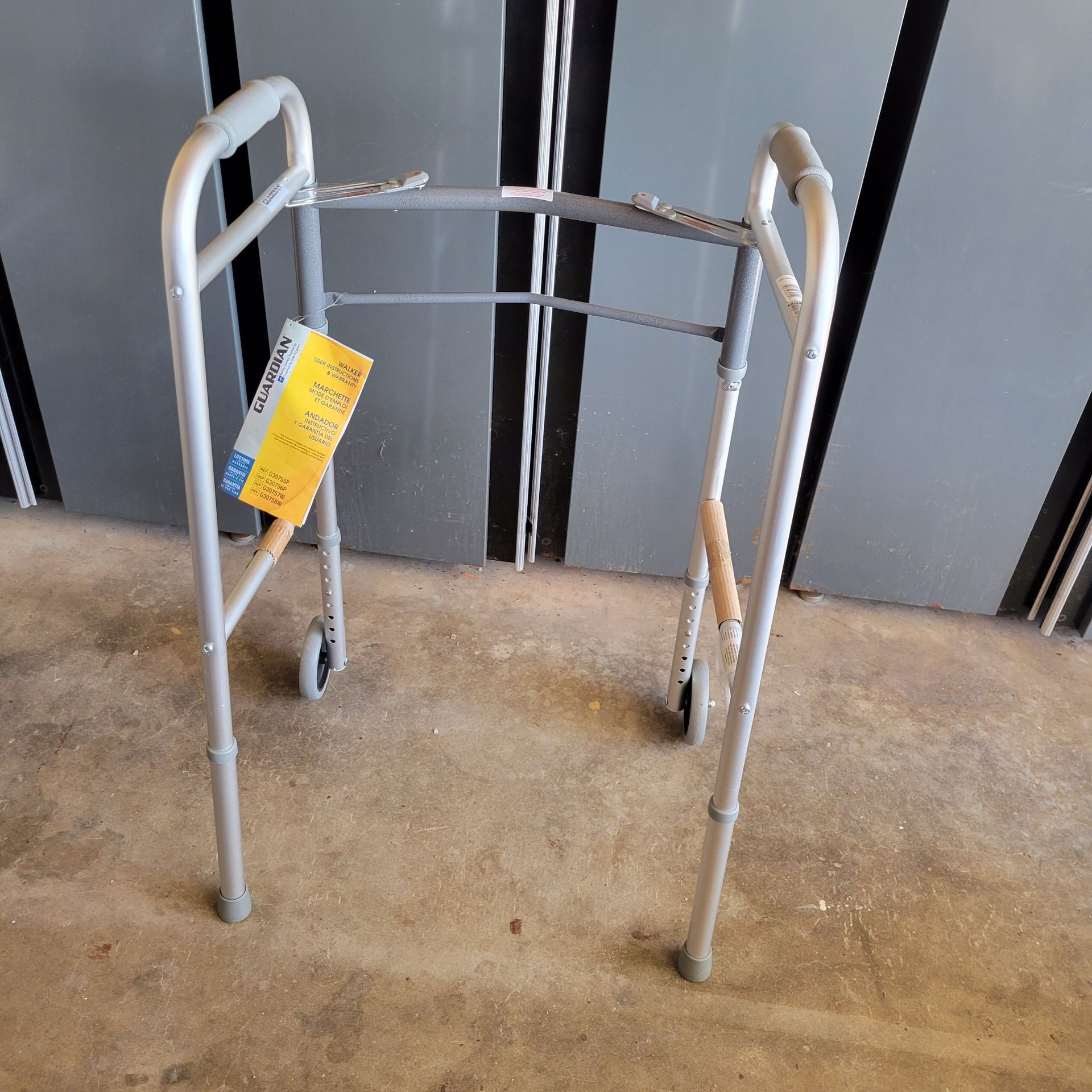 🌺💙👏GUARDIAN WALKER🌿🐝🌸