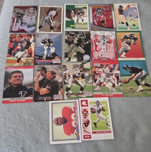 Lot of 38 Atlanta Falcons NFL Football Cards