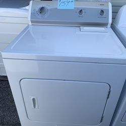 Kenmore Clothes Dryer White Excellent  . Warehouse pricing.   Warranty  . Delivery Available . 2522 Market st. 33901