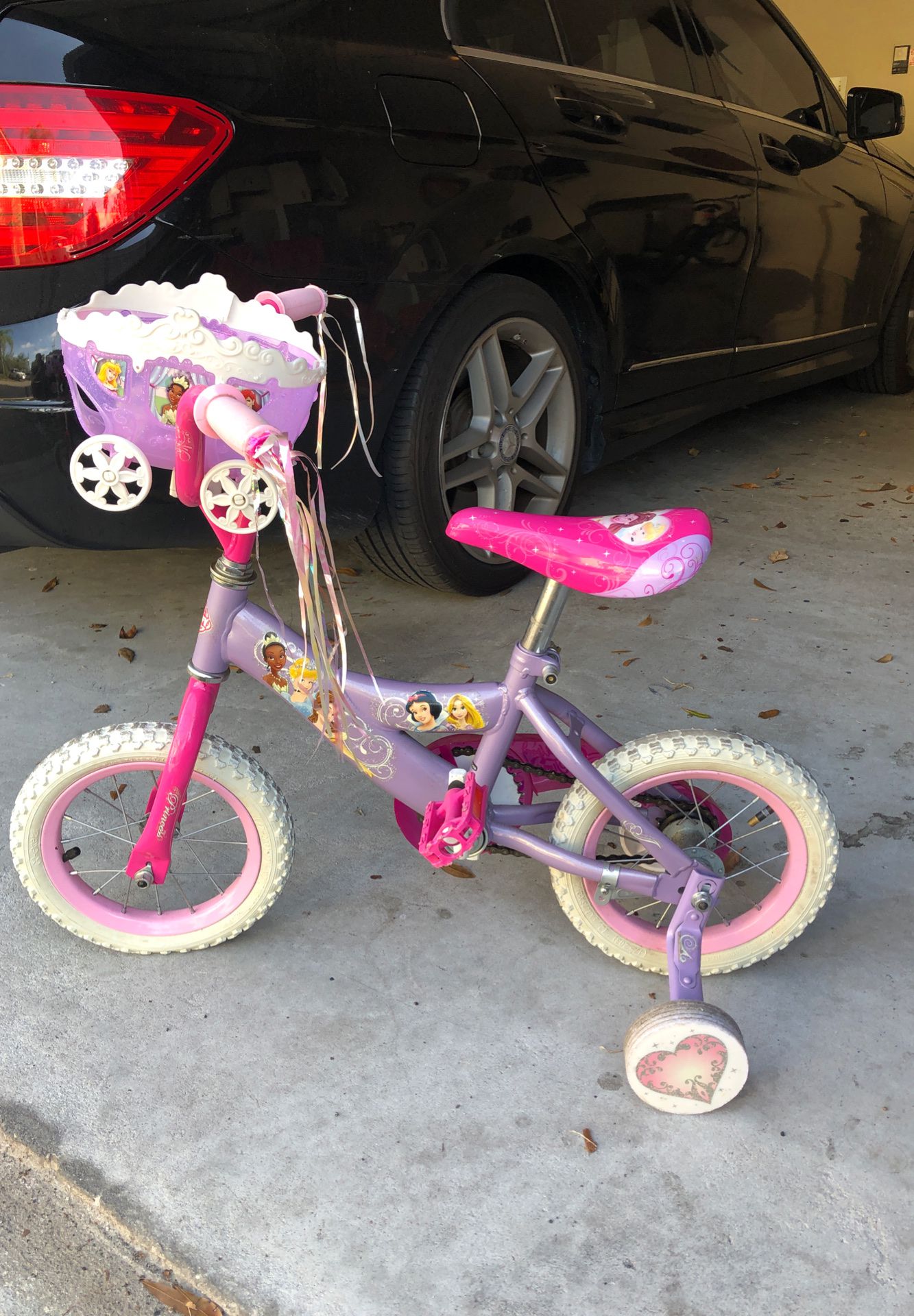 Girls Princess bike with training wheels