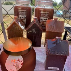 BRAND NEW FALL 🍁🍁CANDLES 🕯️ 