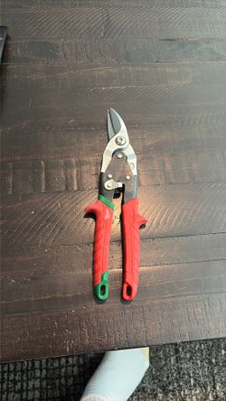 Milwaukee 10” right angle aviation snips