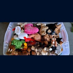 LARGE BIN OF BEENIE BABIES