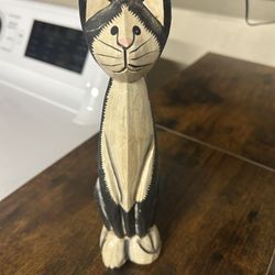 Wooden Cat Decor