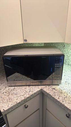 Panasonic Inverter Countertop Microwave