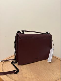 Medium Crossbody