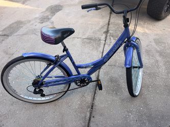 Beautiful 26 inch females bike