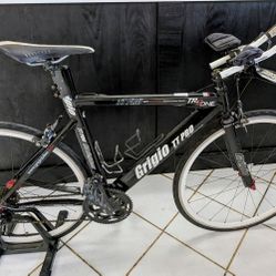 Grigio Black And White Bicycle TT Pro
