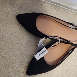 Black Flats Size 8