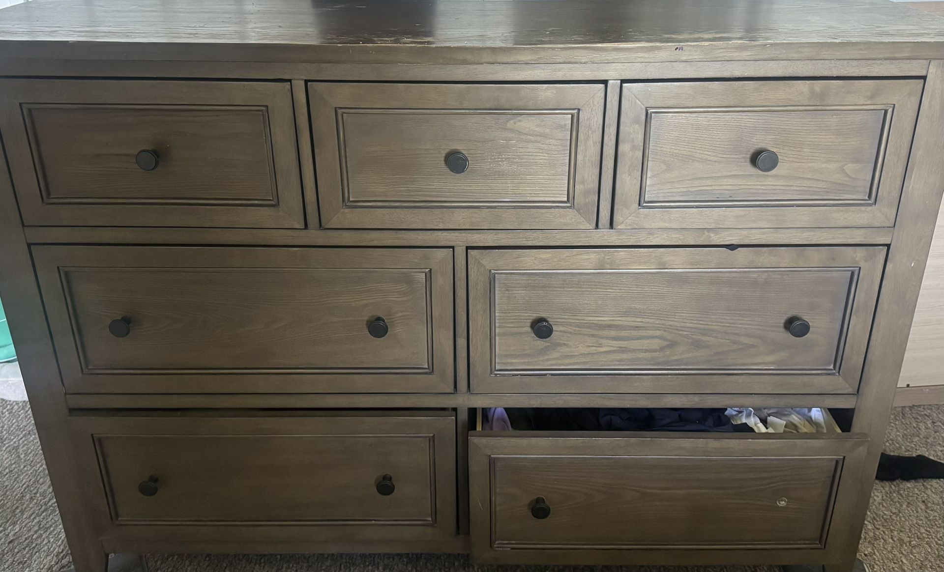 7 Draw dresser With Mirror