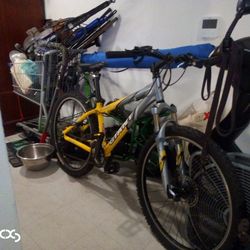 Giant Mountain Bike 24 Speed 26inch