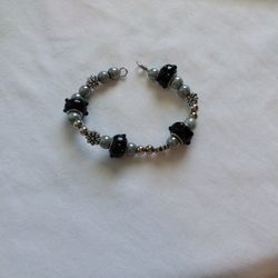 Bead And Flower Bracelet For Women 