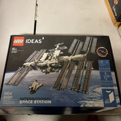 Lego Space Station