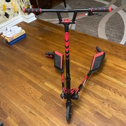 YVolution Y Fliker Lift Kids' Scooter - Red