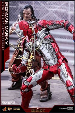 Hot Toys Iron Man Mark V