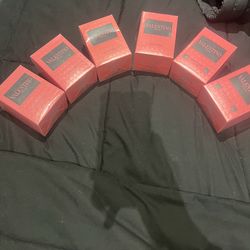 Valentino DONNA BORN IN ROMA