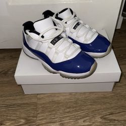 Retro 11 Lows 