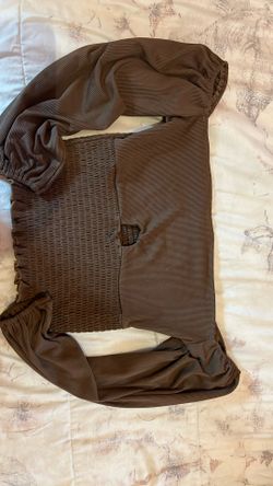Off The Shoulder Brown Cute Top!