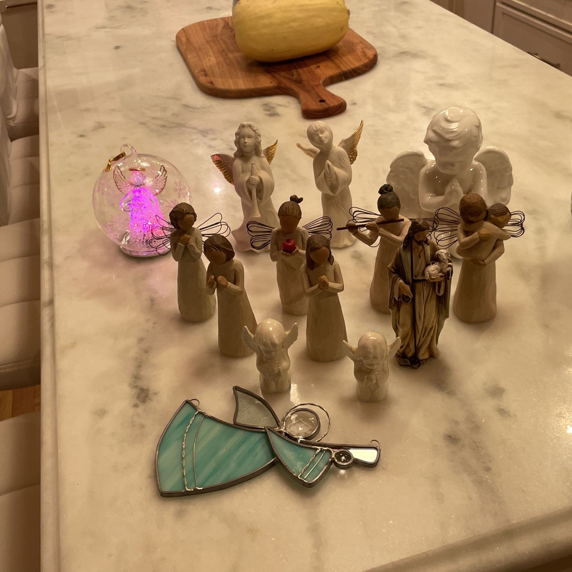 Angel Figureings