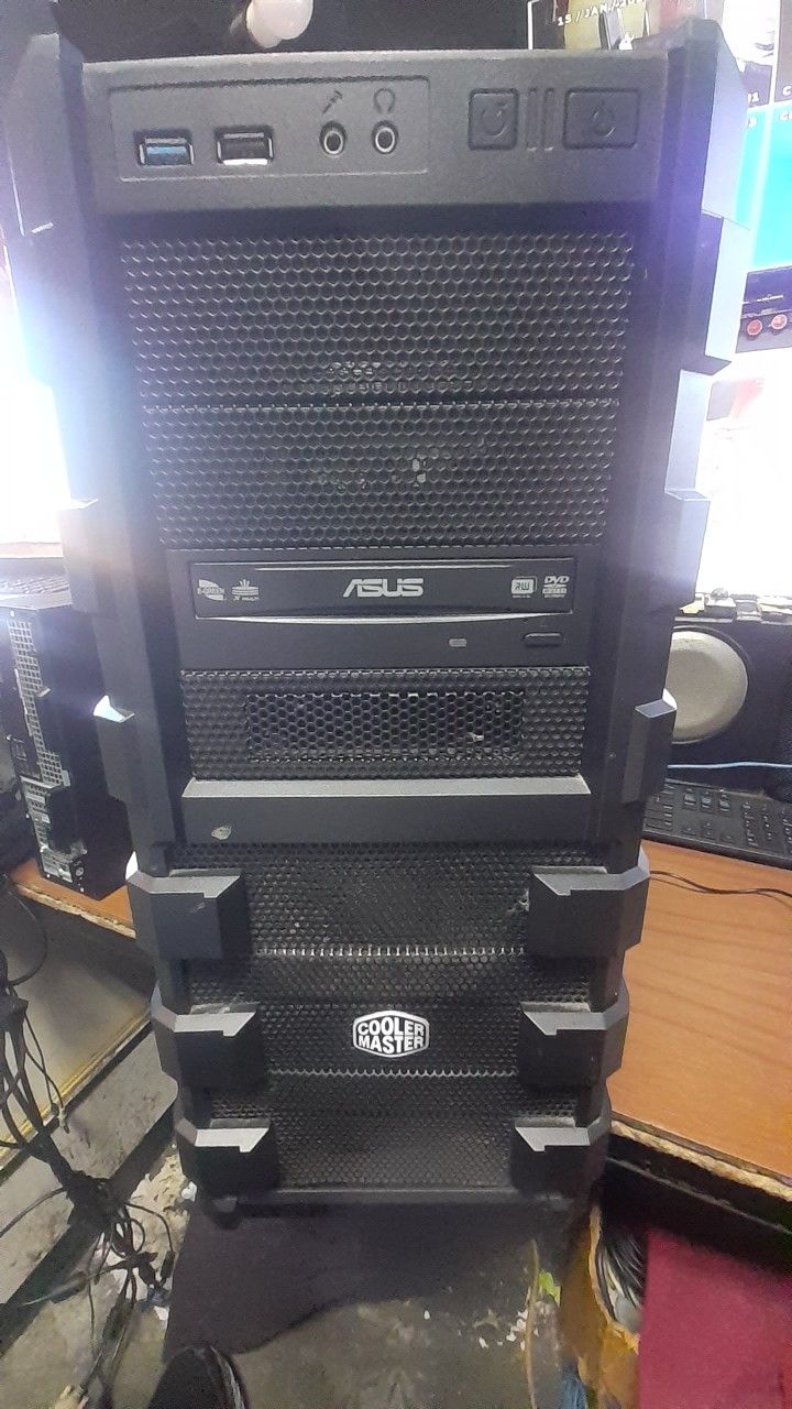 Msi Custom Built PC Intel Core I7 4th Gen 4.0ghz X8 Threads 24gb 2tb Wiin 11 Pro Adobe Reader Office 2021 Antivirus Hdmi And More $160