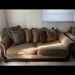 Night Stand And Dresser Table With Mirror And More No Pictures Up 