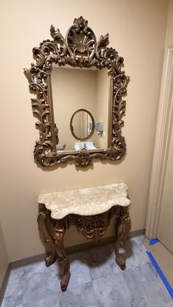 Stylish big mirrror and table- reduced price