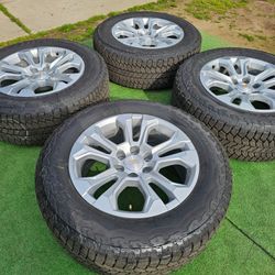 BRAND NEW CHEVY SILVERADO/ GMC SIERRA WHEELS WITH NEW BRIDGESTONE DUELER AT TIRES 275/60R20