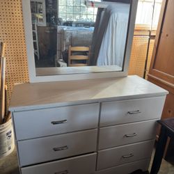 6 Drawer Dresser with Mirror