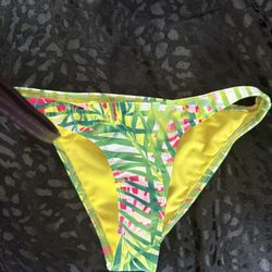 Brand New Bikini Bottoms 💚