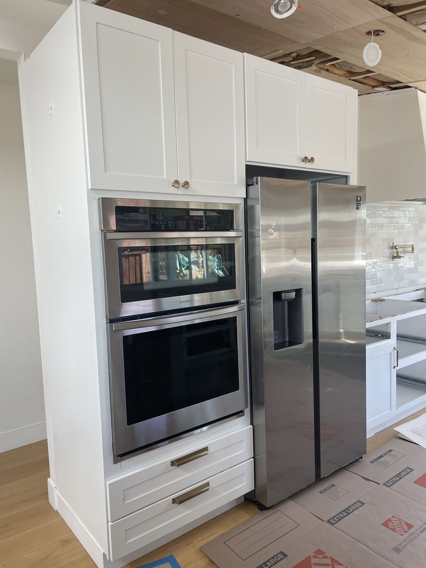 36 in. 27.4 cu. ft. Side by Side Refrigerator in Fingerprint-Resistant - $350 (hayward / castro valley)