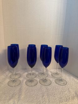 8 blue glasses