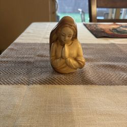 Vtg. Deco Style Ceramic Praying Mary Planter/Head Vase in Brown Tones~Japan