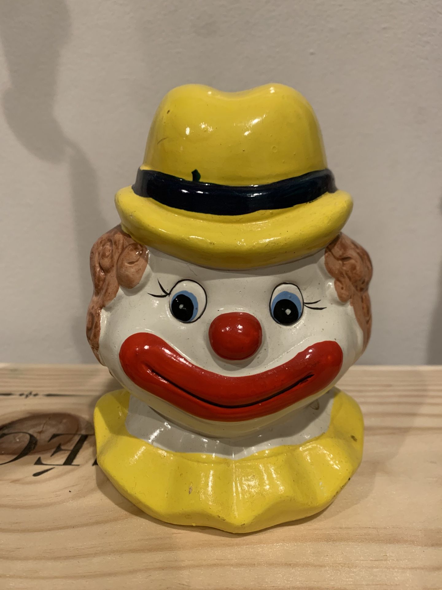 Vintage Farrah Clown Coin Bank