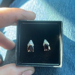 Diamond  And Ruby Earnings 