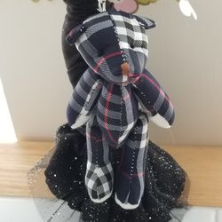 Black Bear Plaid Phone Accessorie 