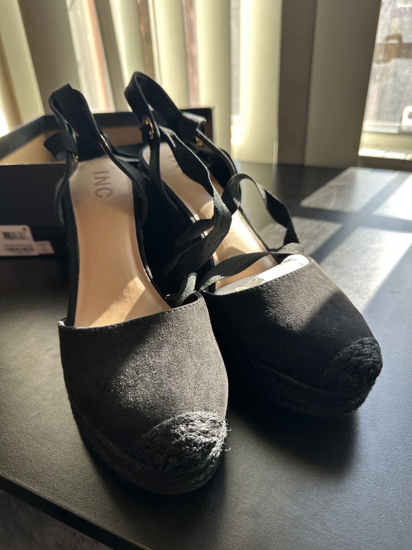 NIB I.N.C. Womens Lace Up Closed Toe Wedge Espadrilles Sandals size 9 Textile