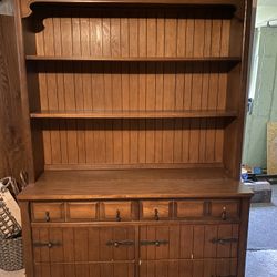 Wooden Hutch with Detachable Bookshelf Top
