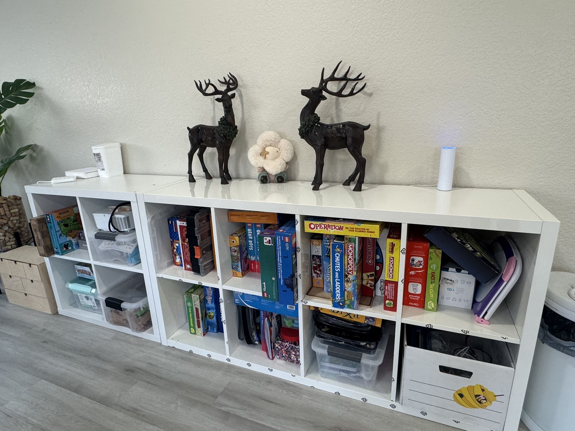 IKEA Kallax 2x4