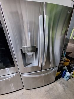 LG Refrigerator 