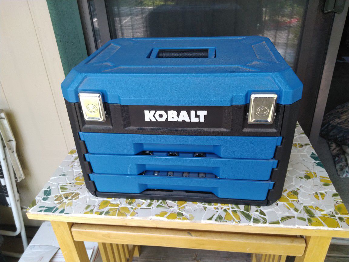 Kobalt Tool Set With Carrying Case