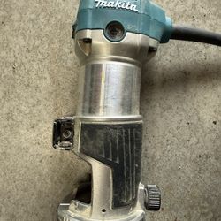 Makita Compact Router 