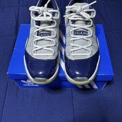 Air Jordan 11 Retro Low Georgetown Size 11.5