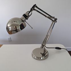 Forza Desk Lamp
