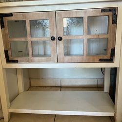 Kitchen storage cabinet
