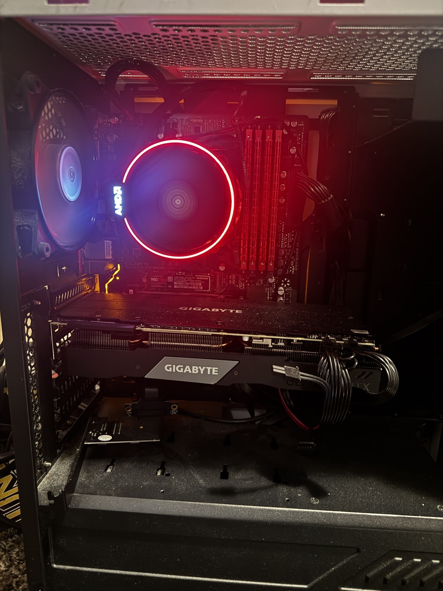 Gaming PC 8 Core AMD, 32GB RAM, NVIDIA RTX 2070 Super, Samsung 1TB M.2 SSD