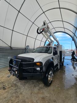 🚨 TRADE-IN SPECIAL! 🚨
🪣 BUDGET-FRIENDLY BUCKET TRUCK DEAL! 👇

🔥 2009 FORD F-550 BUCKET TRUCK 🔥

🪜 42' WORKING HEIGHT

💰 ONLY $18,995 💰

Perfe